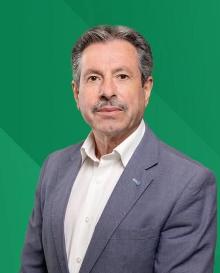Jos&eacute; Teixeira